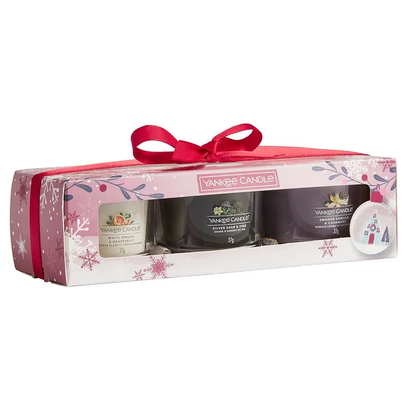 Giftset Yankee Candle Snow Globe Wonderland 3 Filled Votive Signature