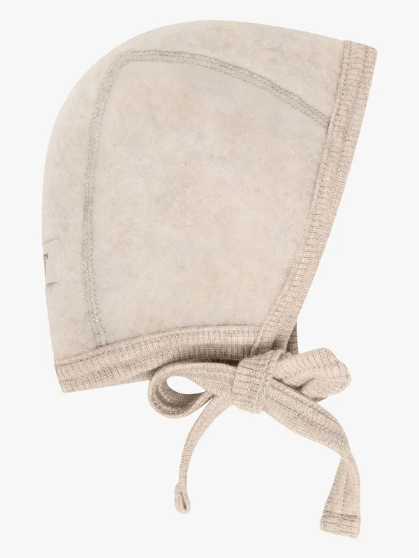 Huttelihut Hjälmmössa – Ullfleece – Camel Melerad