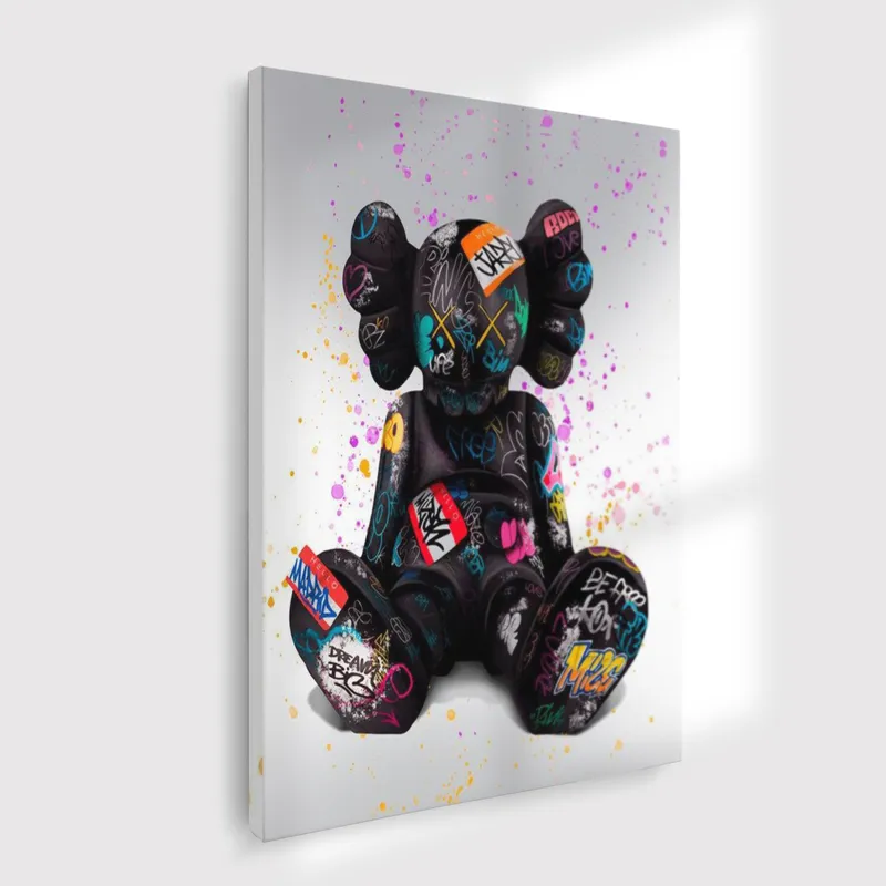Canvas - KawsHypebeast / Familj