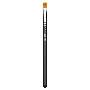 MAC Cosmetics 242S Shader Brush