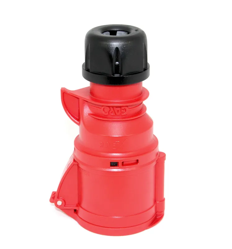 Garo Basic Skarvuttag IP44 5-polig 32A 6h, röd