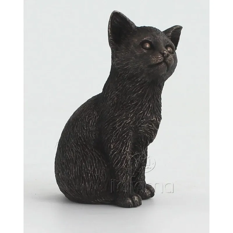 Katt i patinerad Brons staty