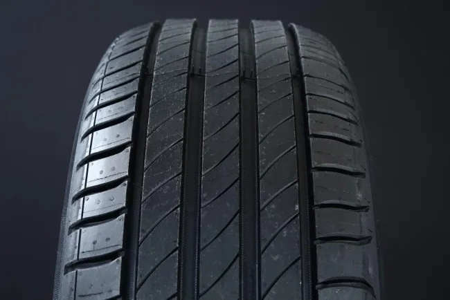 Michelin Primacy 4 ( 205/65 R15 94H EV Suitable )