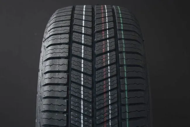 Continental VanContact A/S Ultra ( 215/65 R15C 104/102T 6PR EVc )