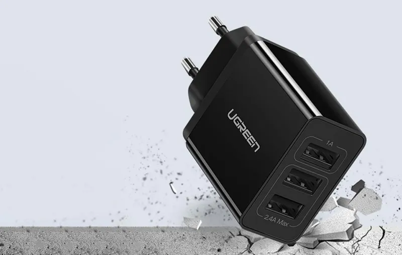 ED013 Väggladdare 3x USB 2.4A - Svart