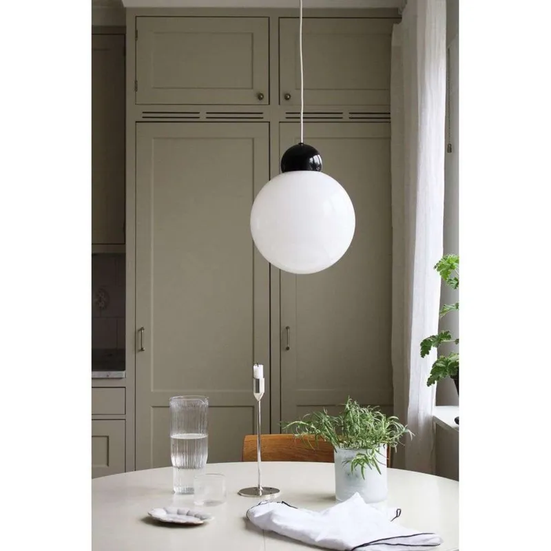 Ripley 25 Taklampa Beige – Globen Lighting – Matsal – Metall