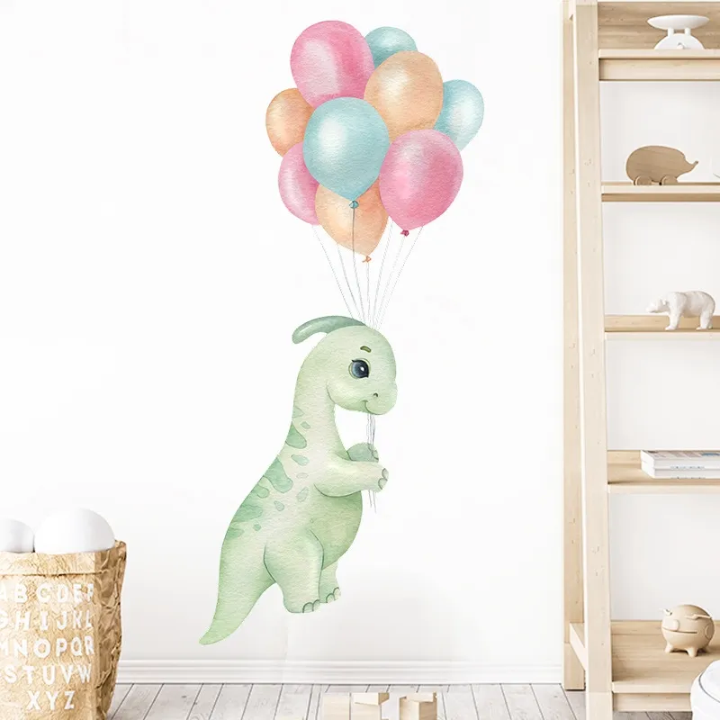 Väggdekor – Baby dinosaurie med ballonger 1