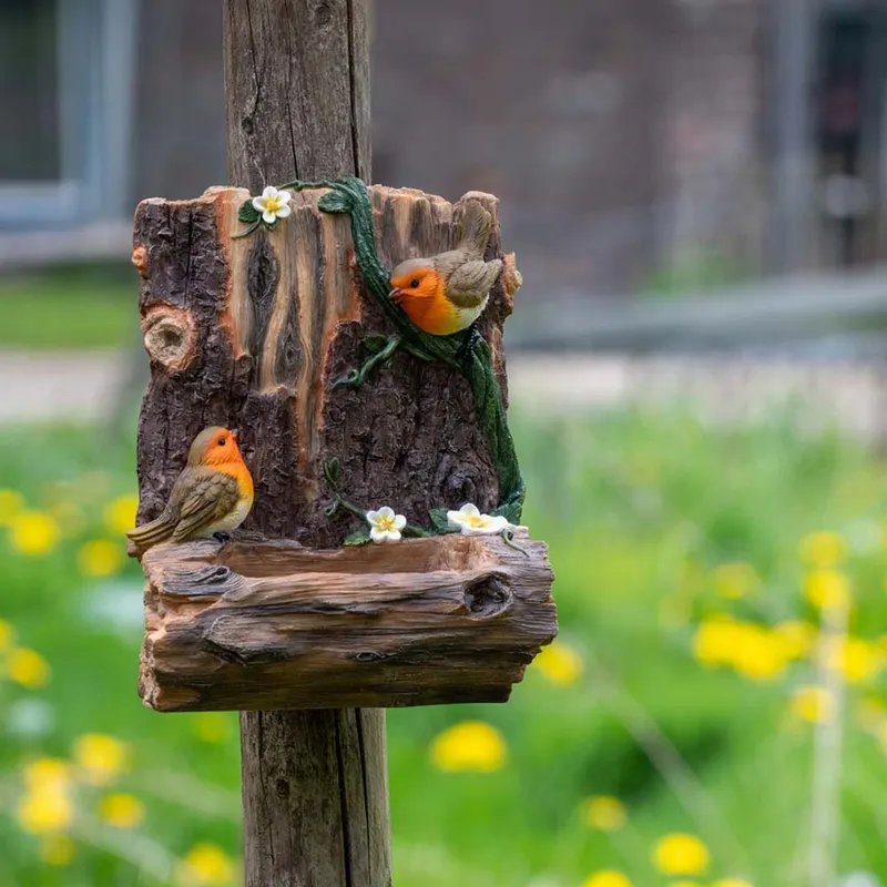 Väggmatare med rödhakar (Polystone)