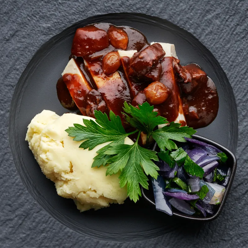 Coq au Vin med potatismos