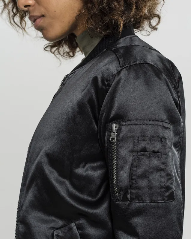 Urban Classics Bomberjakke i Satin Svart