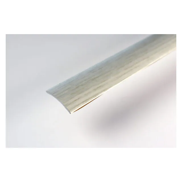 SKARVLIST 30MM SLÄT LIGHT OAK 100CM SJÄLVHÄFTANDE | Beijerbygg Byggmaterial