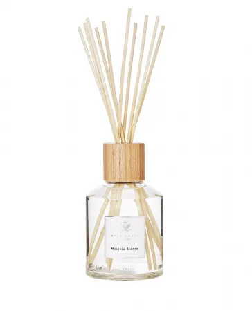 White Moss Home Diffuser and Sticks