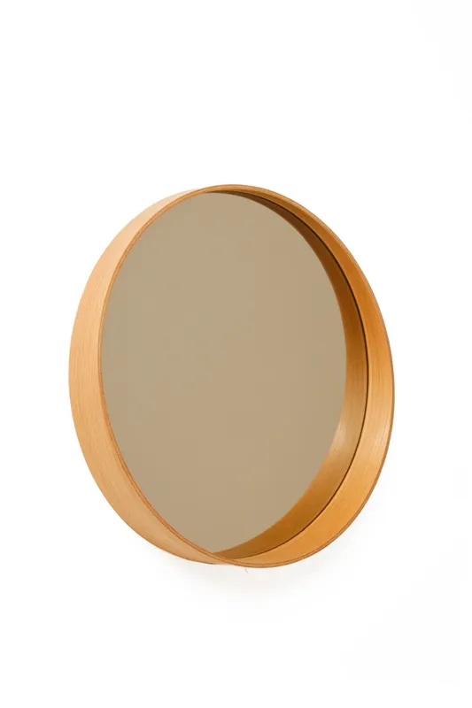 NORDVÄRK Bias 60 väggspegel, rund – spegelglas och MDF i naturfärgad bok (Ø60)