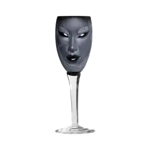 Målerås - Masq Electra - Vin glas - svart kristall design Mats Jonasson