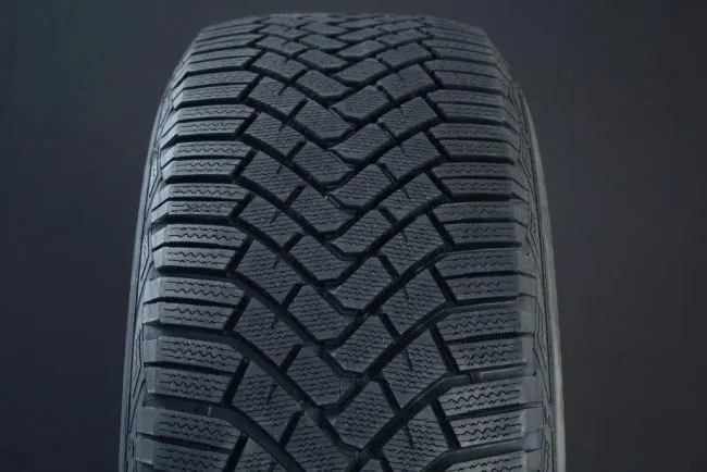 Goodyear UltraGrip Ice 3 ( 215/55 R17 98T XL EVR, Nordiska vinterdäck )