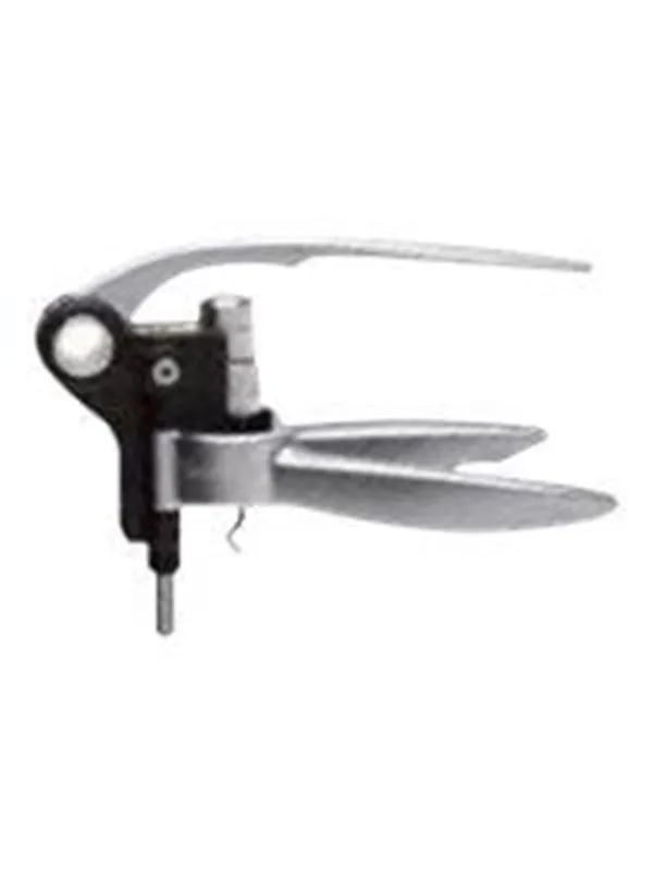 Le Creuset - bottle opener