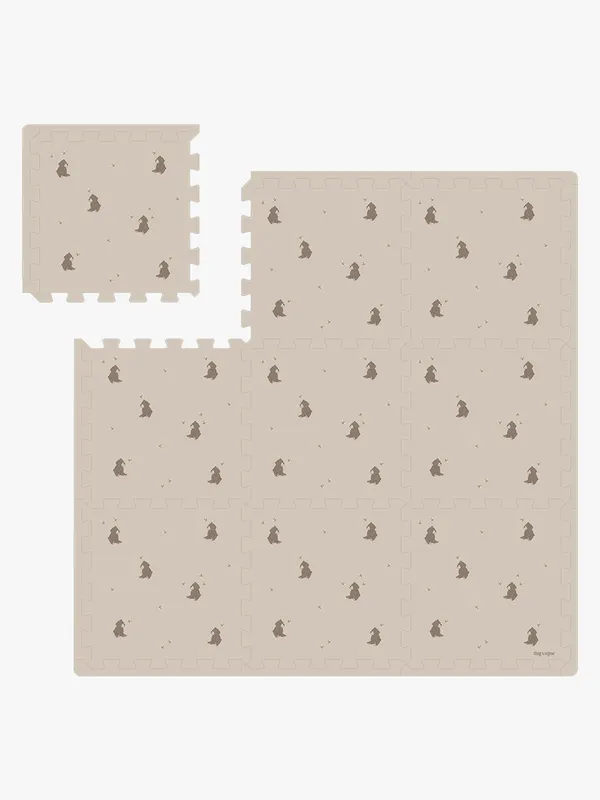 That’s Mine Kvadrat Alva Lekmatta, Bees and Bears