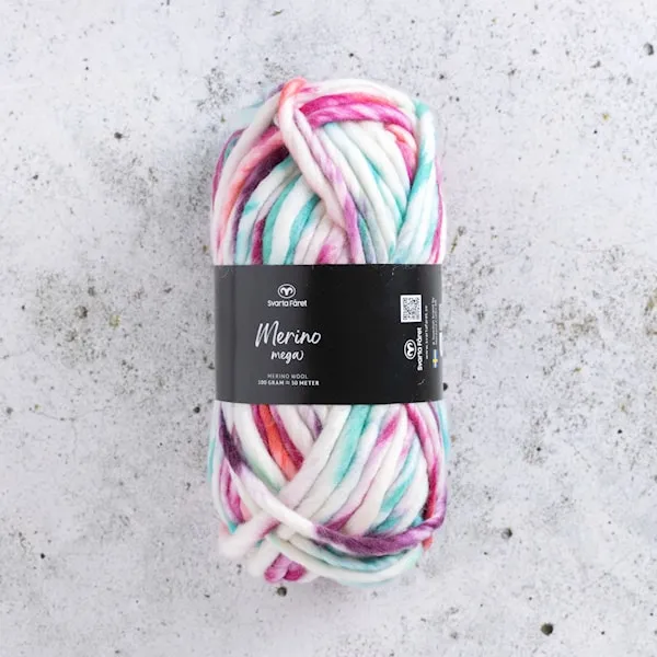 Merino Mega Merino garn 100 gr 80’s tracksuit 411 Svarta Fåret