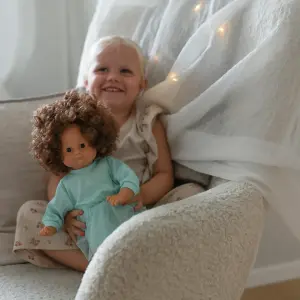 Lillan Docka Mörkt Hår 36 cm Micki