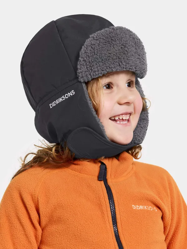 Didriksons Biggles Mössa, Black, 56