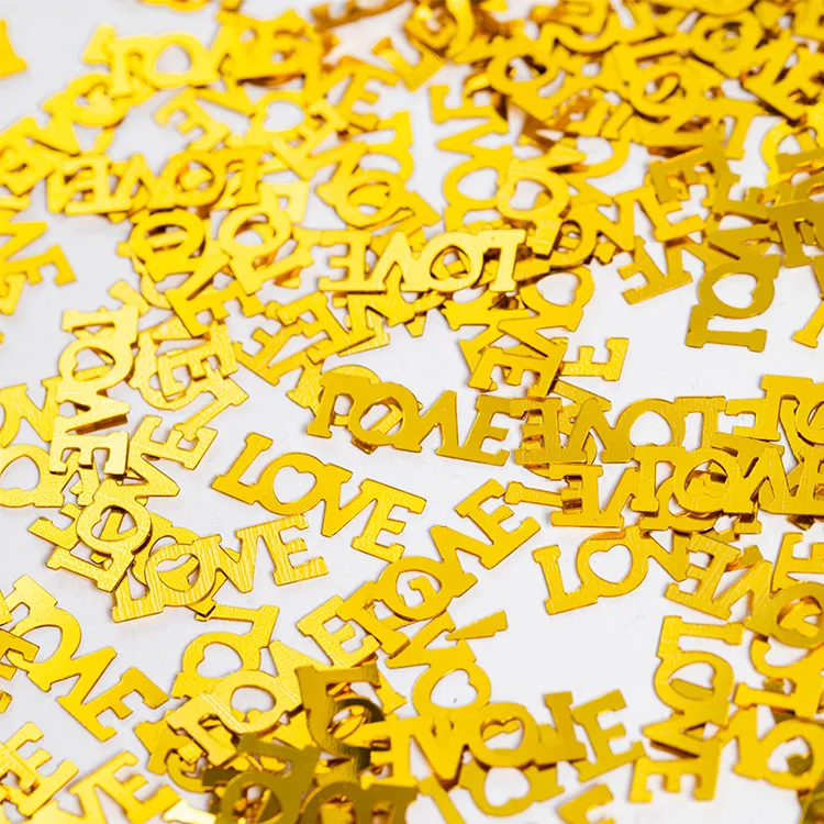 Konfetti ”Love” – Metallic guld