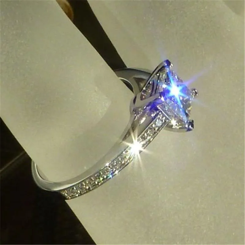 Laboratoriedyrket Diamantring 0,6 ct Prinsesseslipt Luksuriøs Forlovelses- og Vielsesring Ekte 925 Sterlingsølv for Brudesmykker 4
