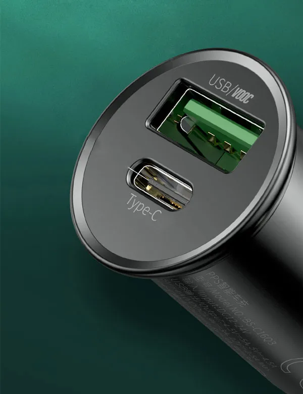 Snabb Billaddare för USB/USB Typ-C 30W - Svart