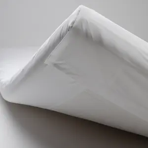 Gripsholm Underlakan percale 270x270, passar till 180 – 210 cm säng